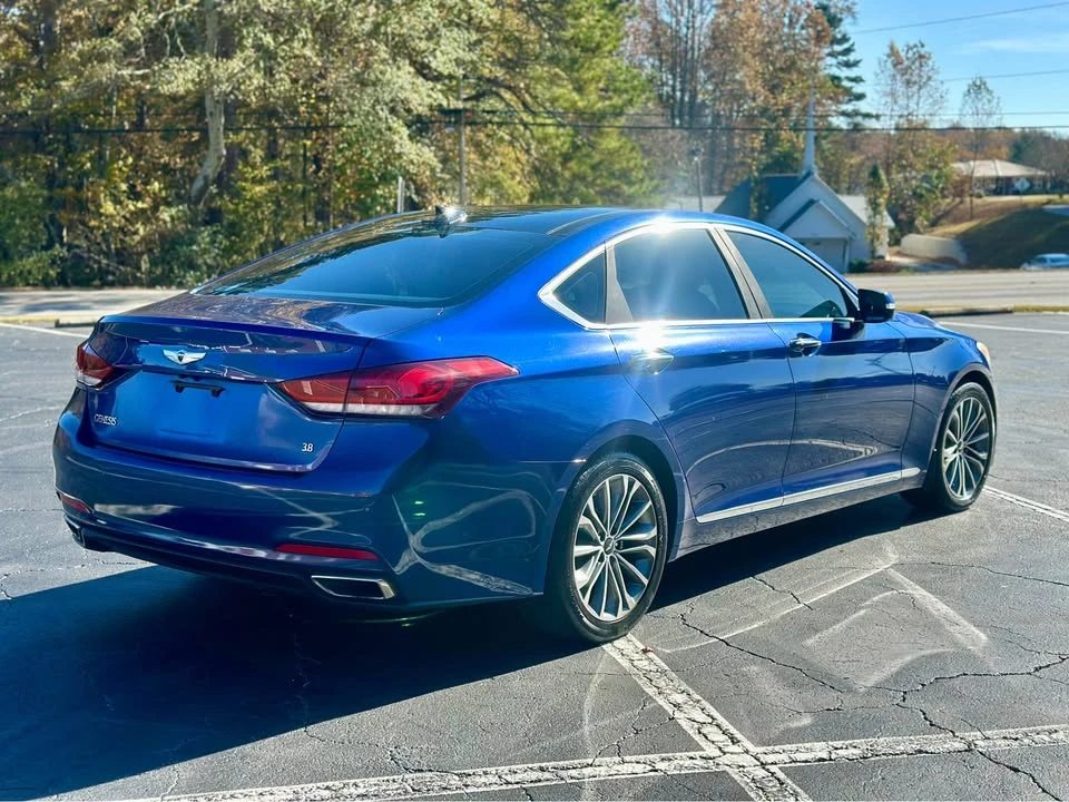 2016 Hyundai Genesis - Image 7 of 19