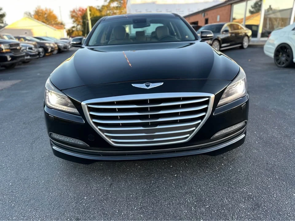 2016 Hyundai Genesis - Image 2 of 19