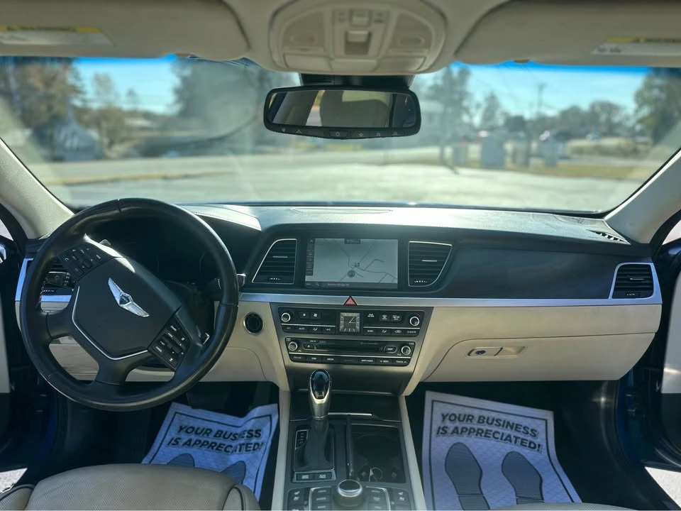 2016 Hyundai Genesis - Image 15 of 19