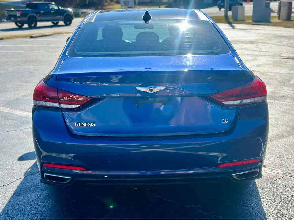 2016 Hyundai Genesis - Image 6 of 19