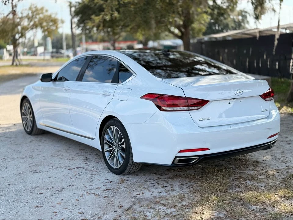 2016 Hyundai Genesis - Image 2 of 16