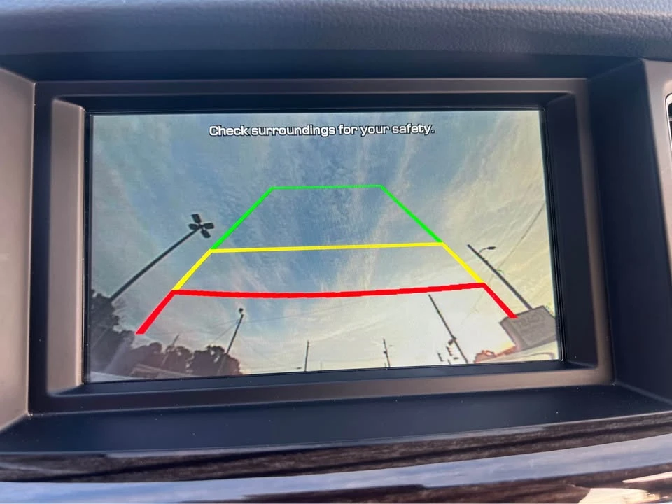 2016 Hyundai Genesis - Image 13 of 20