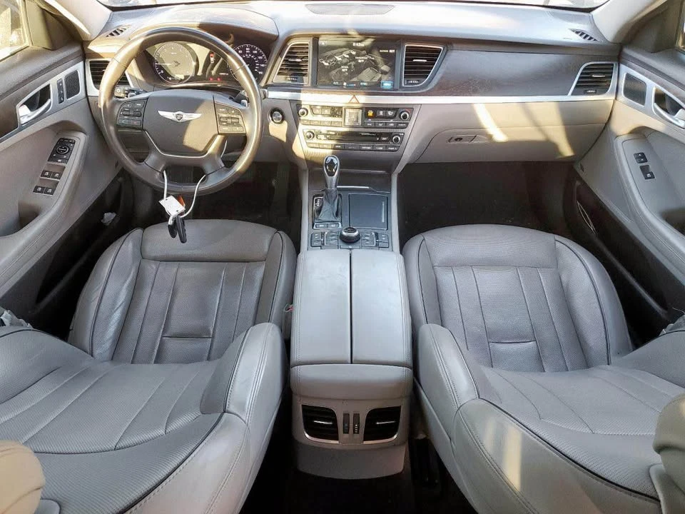 2016 Hyundai Genesis - Image 9 of 11