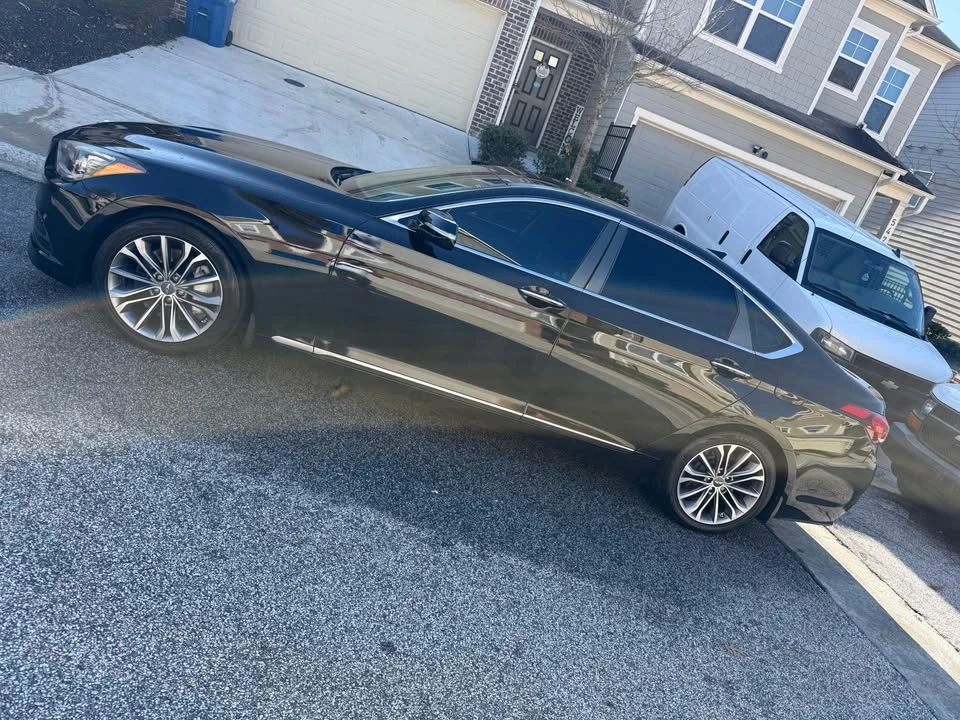 2016 Hyundai Genesis - Image 2 of 8
