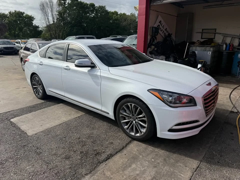 2016 Hyundai Genesis - Image 2 of 6