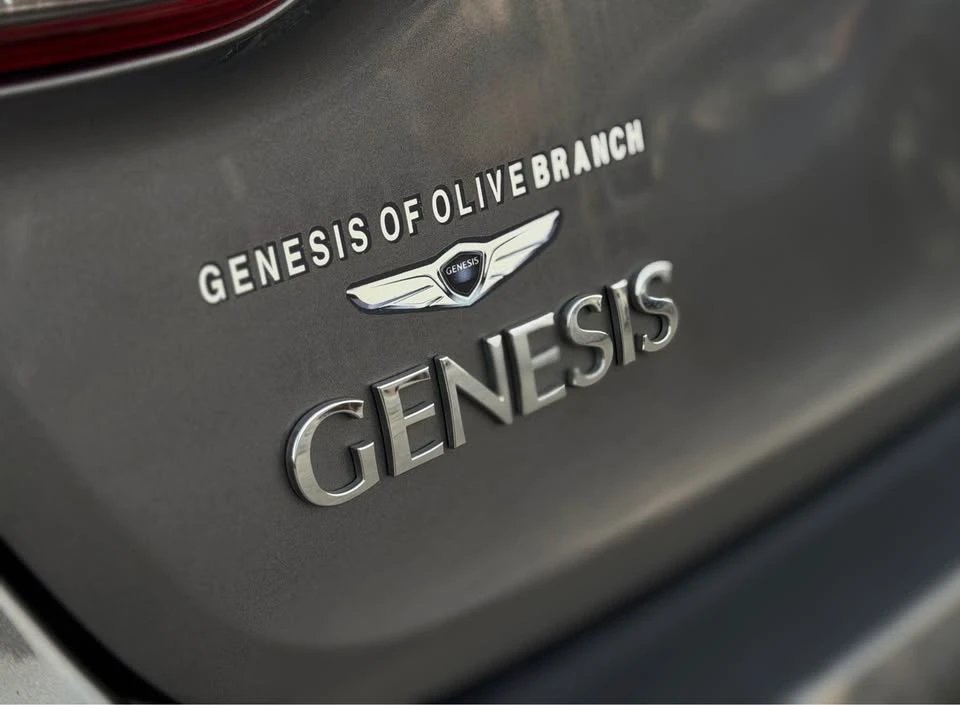 2016 Hyundai Genesis - Image 3 of 20