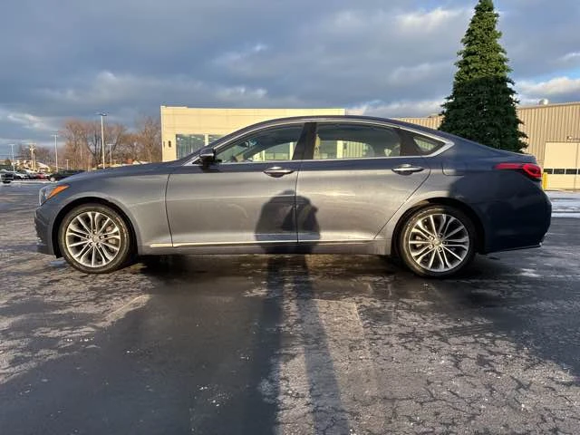 2016 Hyundai Genesis - Image 4 of 11