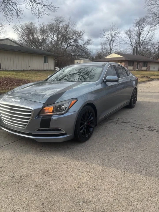 2016 Hyundai Genesis - Image 3 of 12
