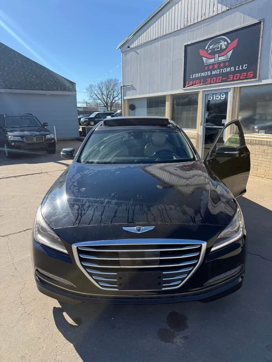 2016 Hyundai Genesis - Image 17 of 17