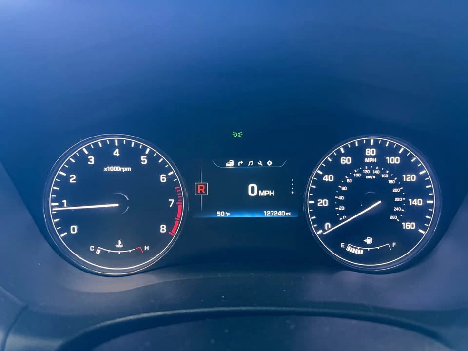 2016 Hyundai Genesis - Image 9 of 14