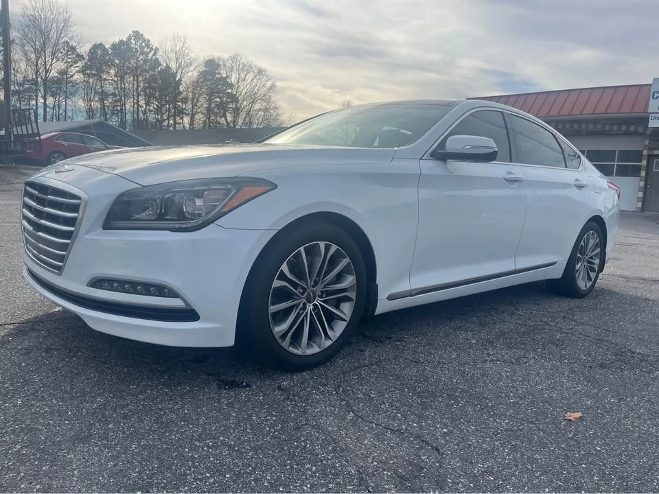 2016 Hyundai Genesis - Image 16 of 16