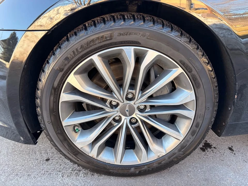 2016 Hyundai Genesis - Image 6 of 14