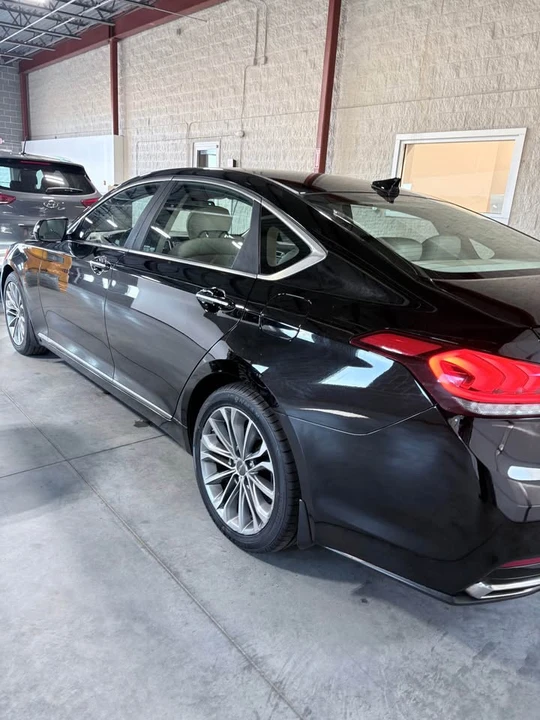 2016 Hyundai Genesis - Image 4 of 20