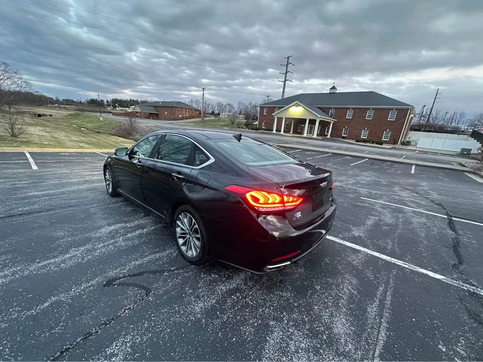 2016 Hyundai Genesis - Image 4 of 20