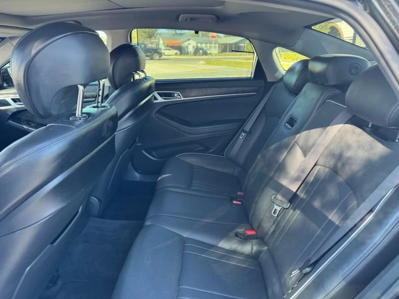 2016 Hyundai Genesis - Image 3 of 6