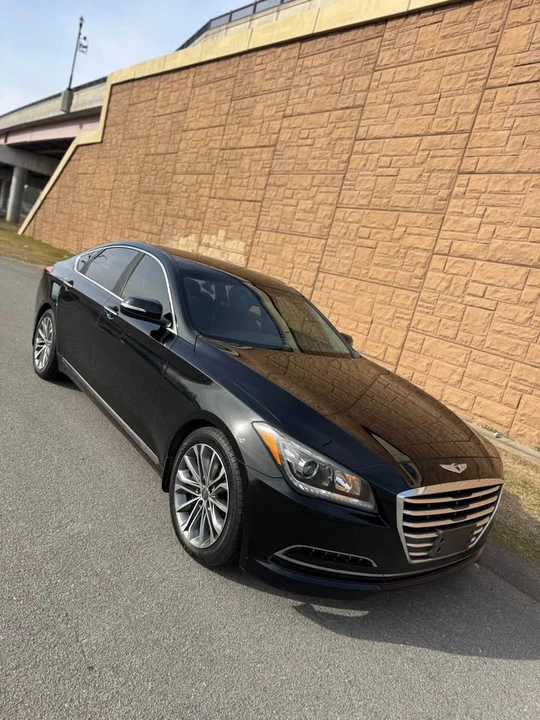2016 Hyundai Genesis - Image 3 of 10