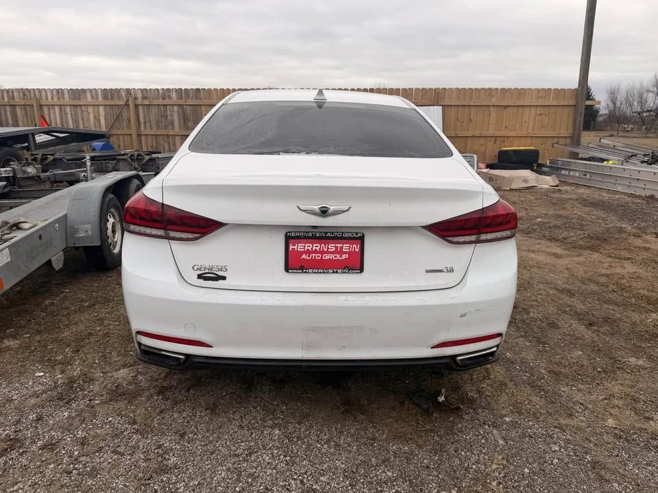 2016 Hyundai Genesis - Image 3 of 10