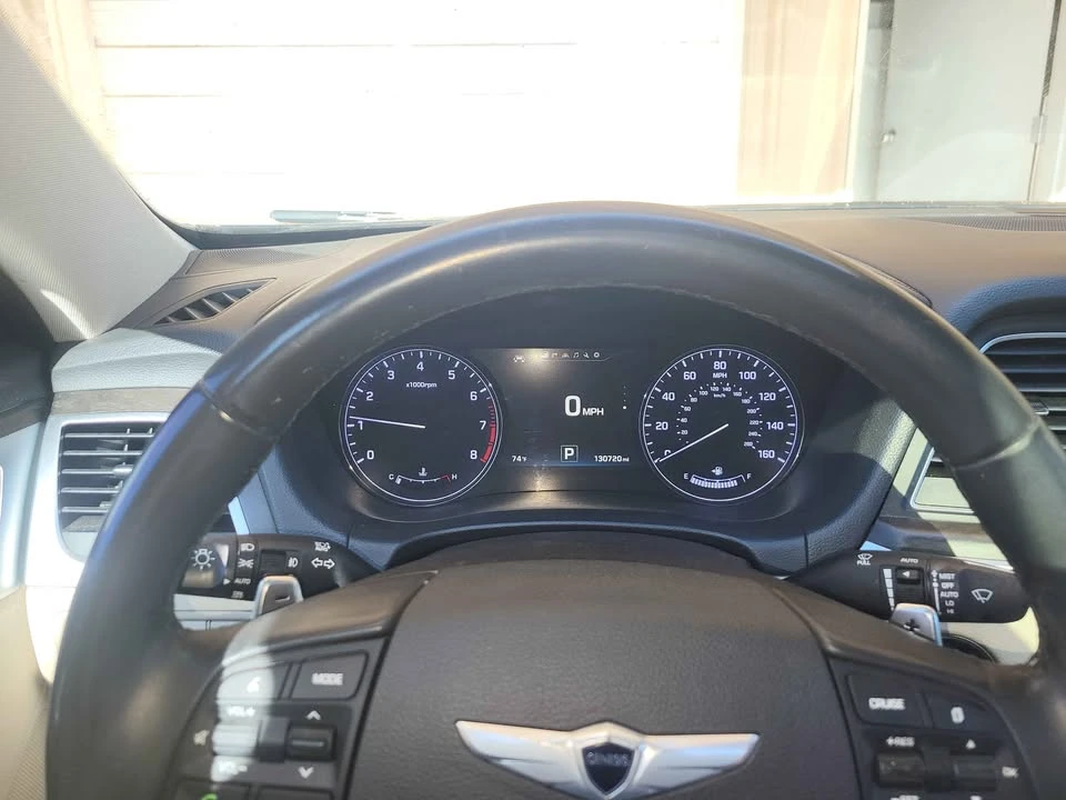 2016 Hyundai Genesis - Image 8 of 8