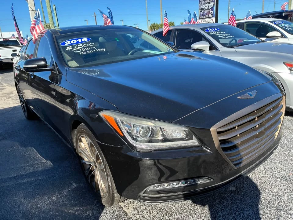 2016 Hyundai Genesis - Image 2 of 8