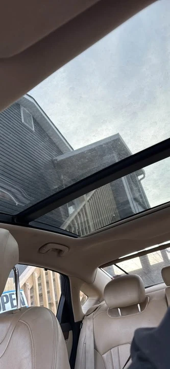 2016 Hyundai Genesis - Image 6 of 13