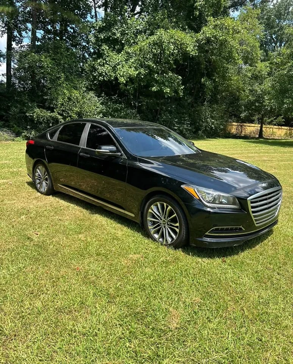 2016 Hyundai Genesis - Image 5 of 12