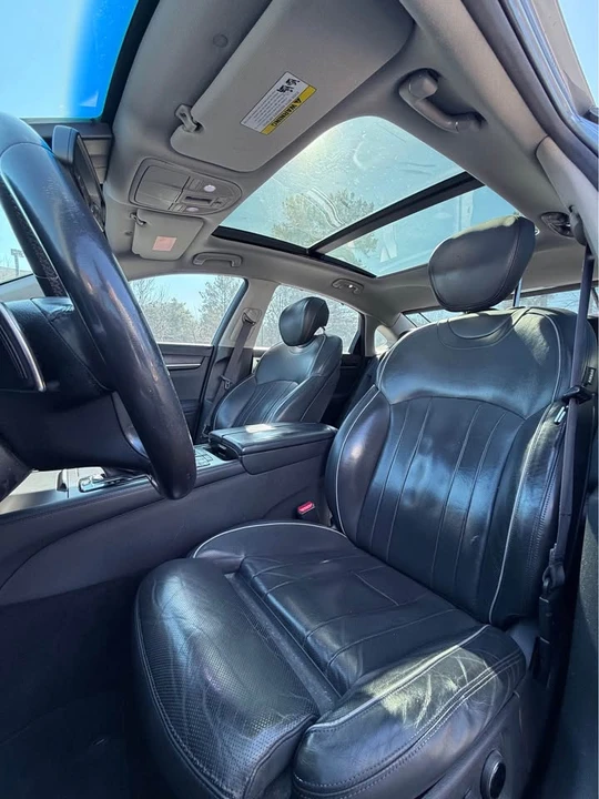 2016 Hyundai Genesis - Image 7 of 19