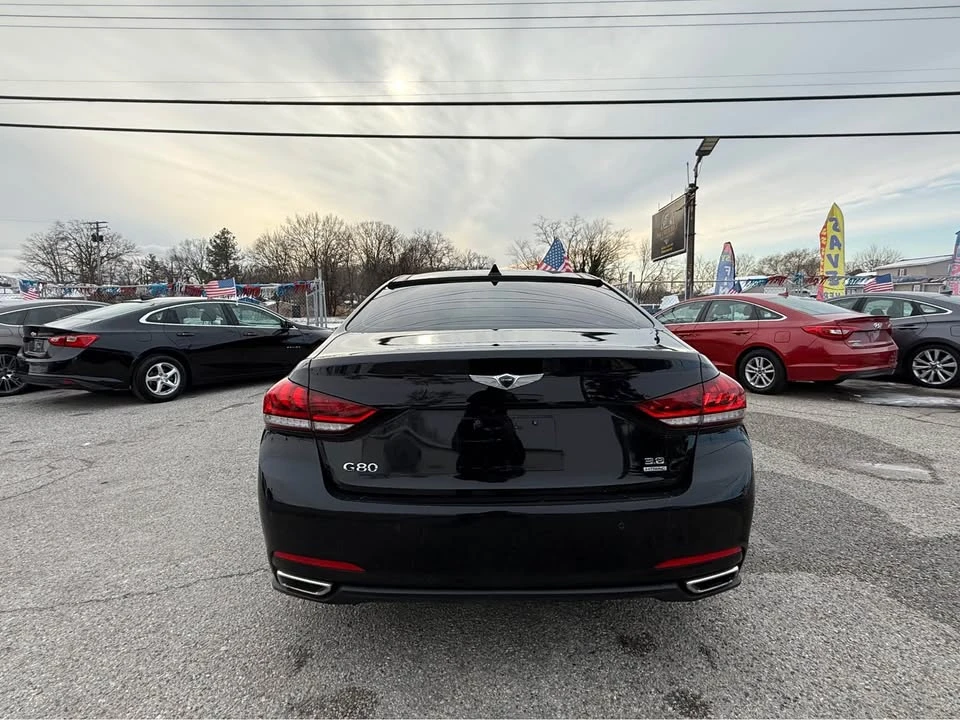 2016 Hyundai Genesis - Image 4 of 12