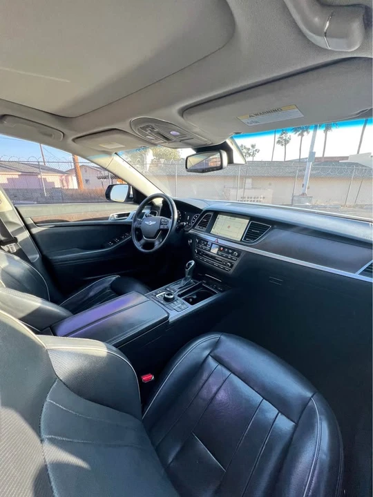 2016 Hyundai Genesis - Image 8 of 9
