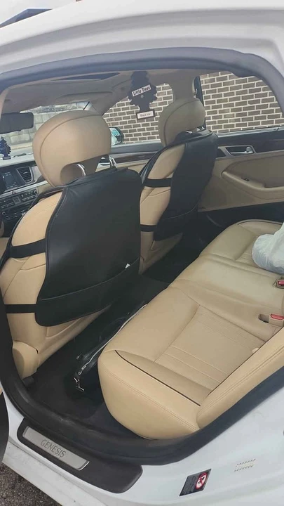 2016 Hyundai Genesis - Image 6 of 10
