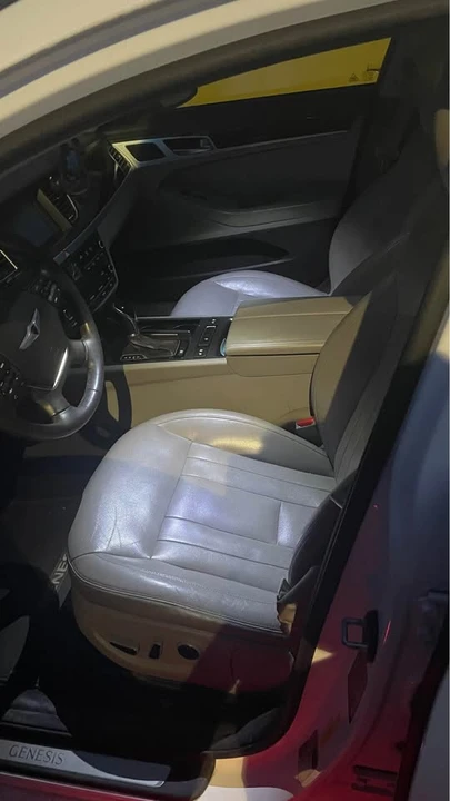 2016 Hyundai Genesis - Image 20 of 20
