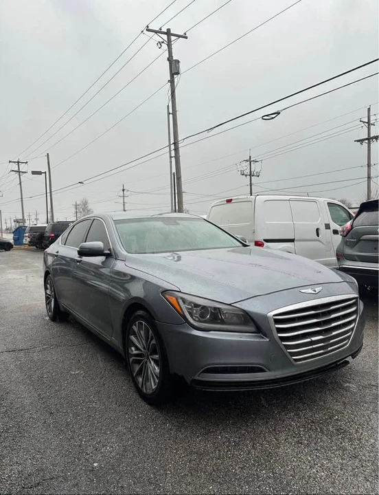 2016 Hyundai Genesis - Image 4 of 11