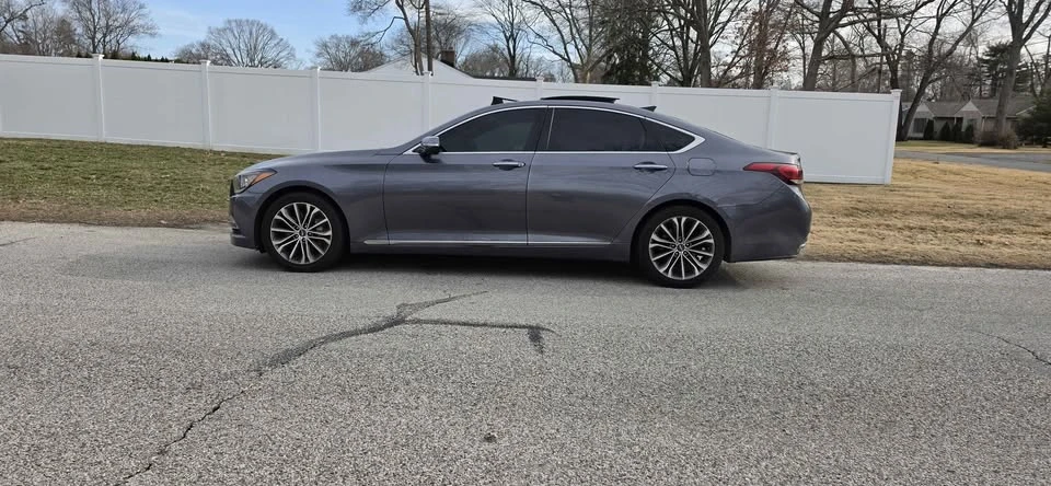 2016 Hyundai Genesis - Image 6 of 15