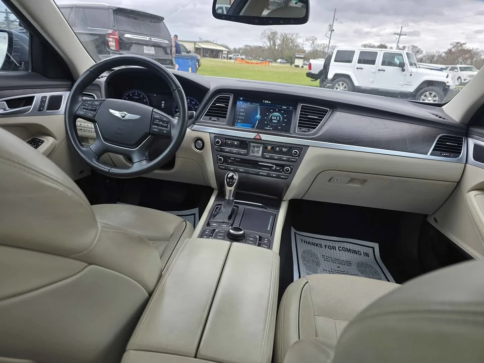 2016 Hyundai Genesis - Image 5 of 6