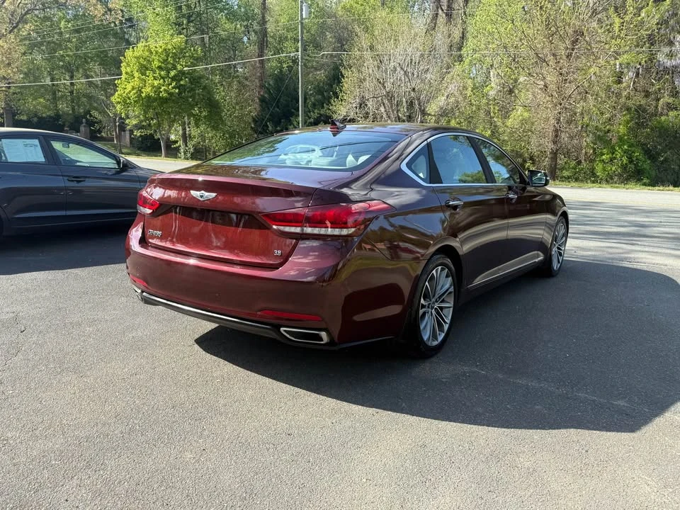 2016 Hyundai Genesis - Image 8 of 20