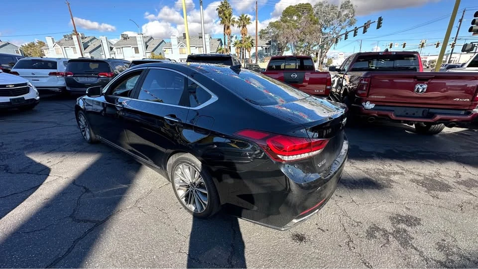 2016 Hyundai Genesis - Image 7 of 11