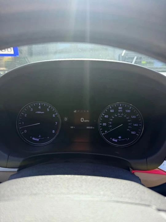 2016 Hyundai Genesis - Image 14 of 14