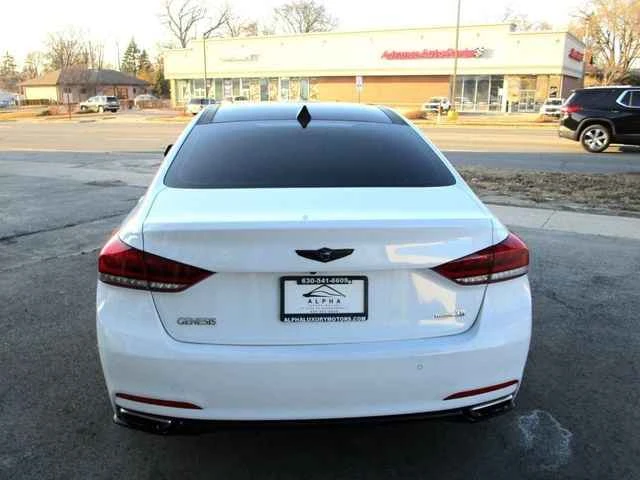 2016 Hyundai Genesis - Image 4 of 18