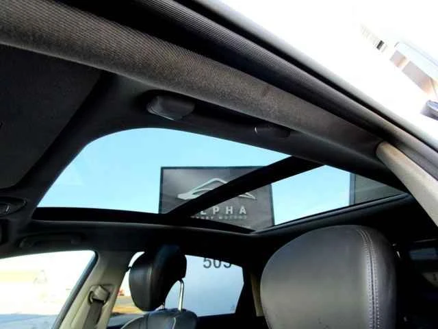 2016 Hyundai Genesis - Image 17 of 18