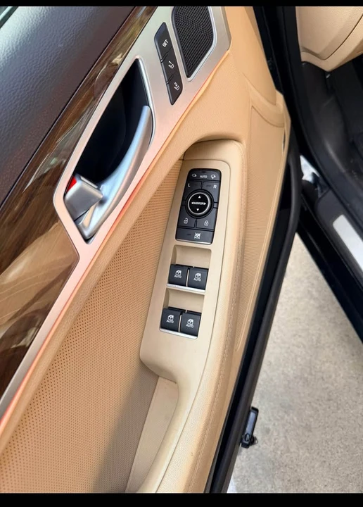 2016 Hyundai Genesis - Image 6 of 14