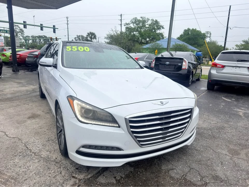 2016 Hyundai Genesis - Image 7 of 18