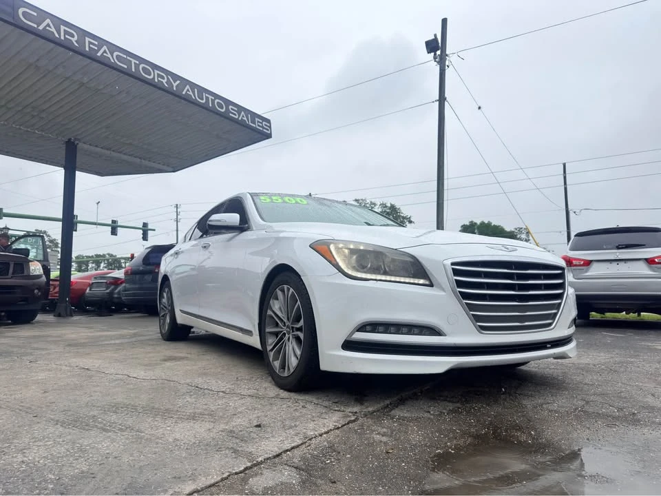 2016 Hyundai Genesis - Image 2 of 18