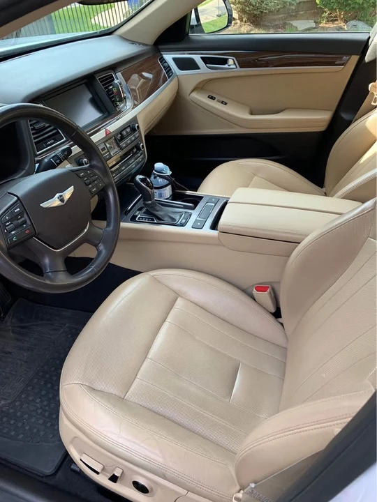 2016 Hyundai Genesis - Image 3 of 7