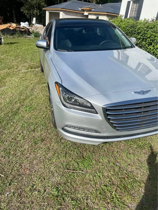 2016 Hyundai Genesis - Image 2 of 5