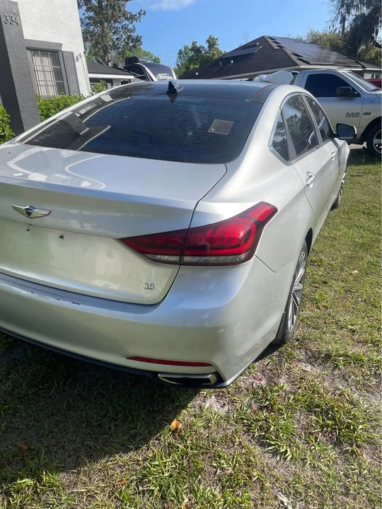 2016 Hyundai Genesis - Image 5 of 5