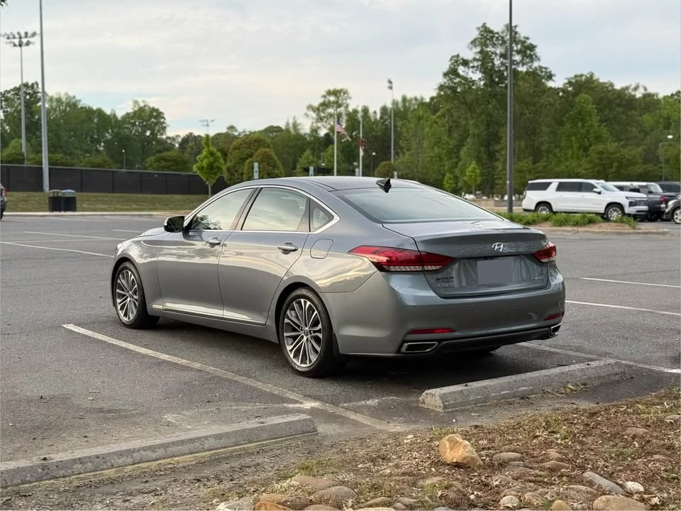 2016 Hyundai Genesis - Image 3 of 16