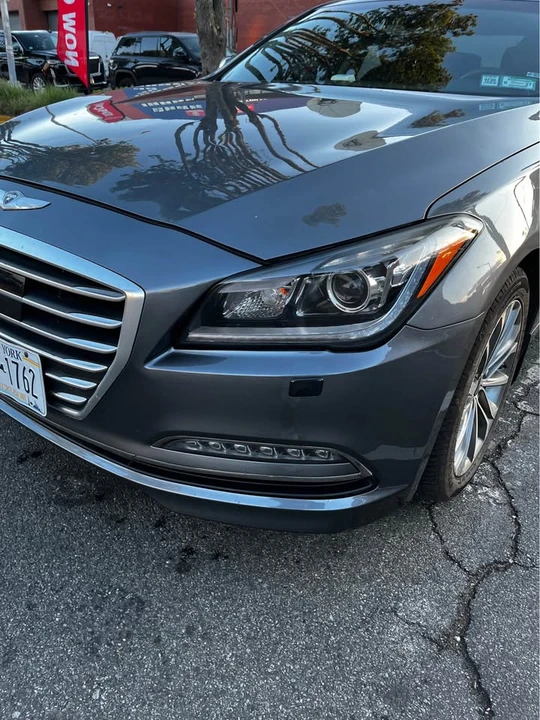 2016 Hyundai Genesis - Image 3 of 19