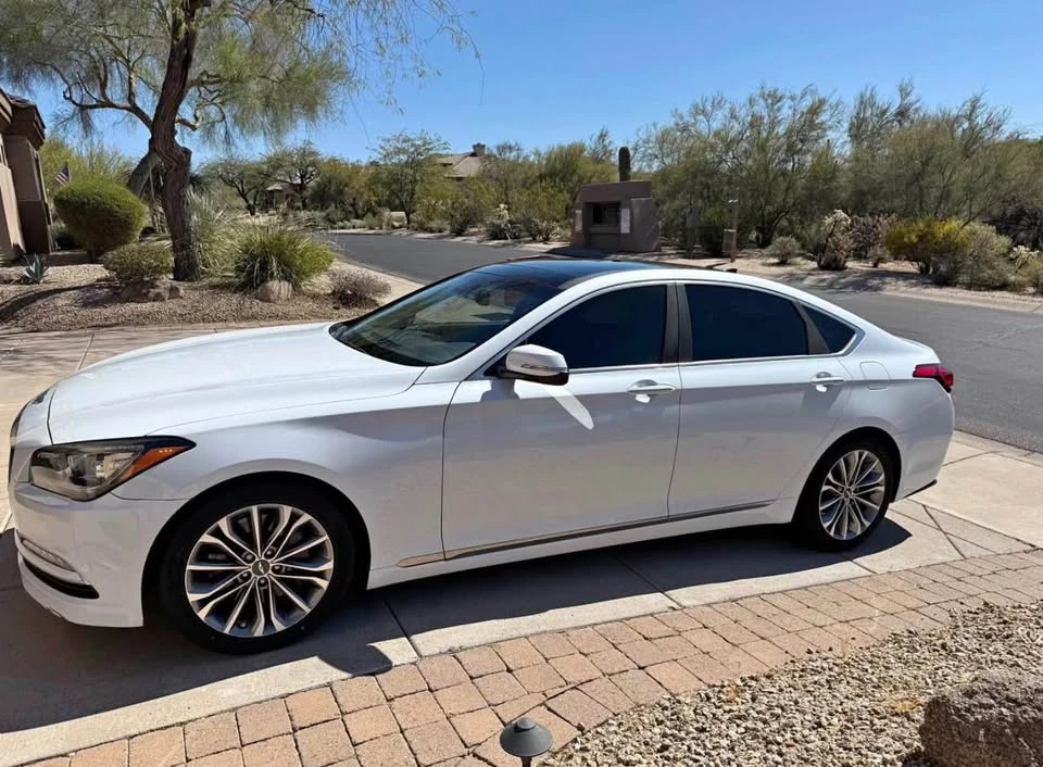 2016 Hyundai Genesis - Image 3 of 6