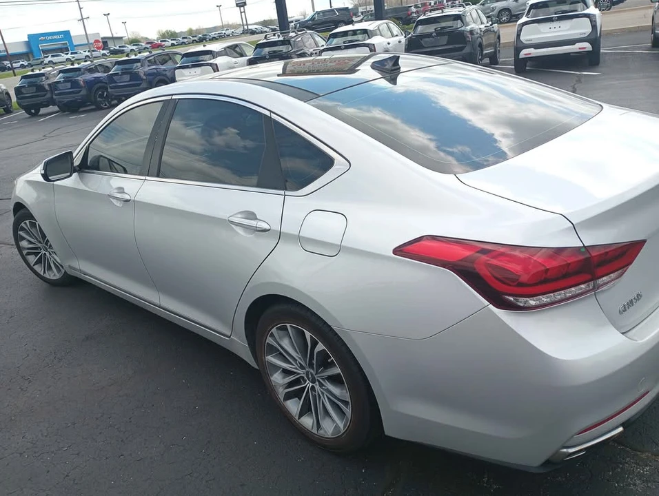 2016 Hyundai Genesis - Image 3 of 10