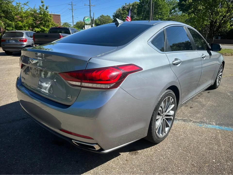 2016 Hyundai Genesis - Image 7 of 20
