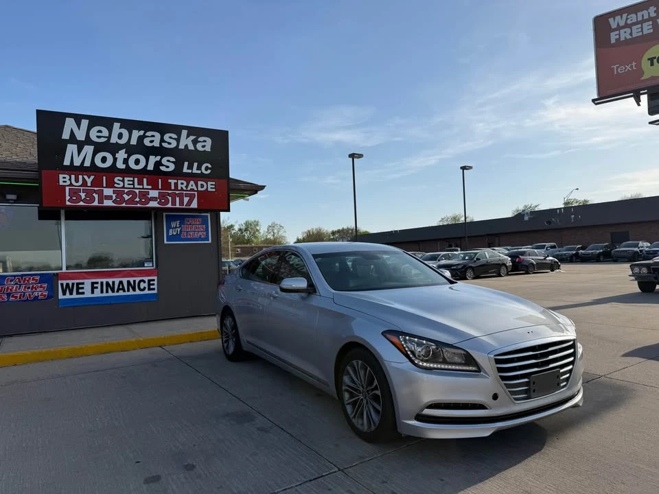 2016 Hyundai Genesis - Image 3 of 18